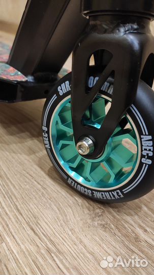 Трюковой самокат новый