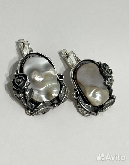 Серебряные серьги и кольцо с перламутром и жемчуг