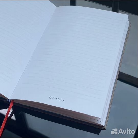Блокнот gucci