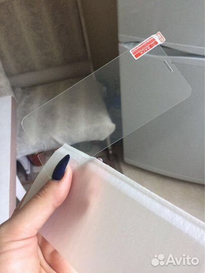 Защитное стекло iPhone