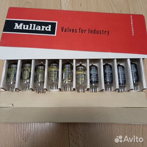 Радиолампы импортные Mullard ECF82 и 90C1