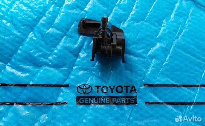 Форсунка Тойота Королла 150 Б/у