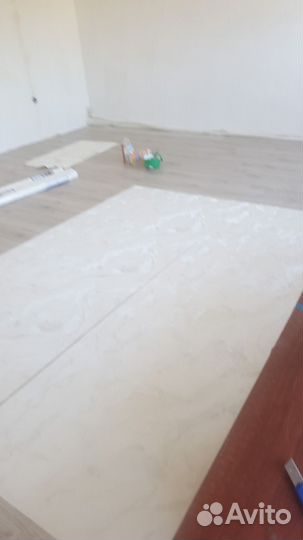 Поклейка обоев