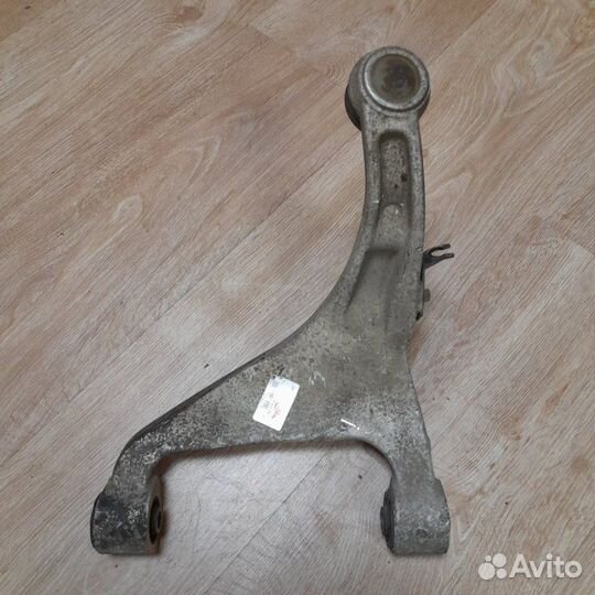 Рычаг подвески верхний задний левый Nissan Teana