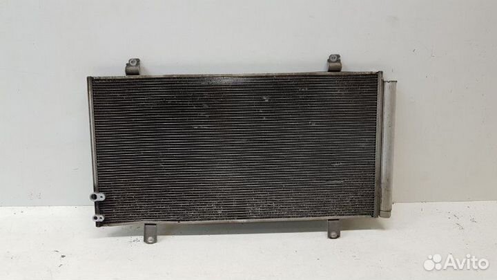Радиатор кондиционера Toyota Camry V55 2011