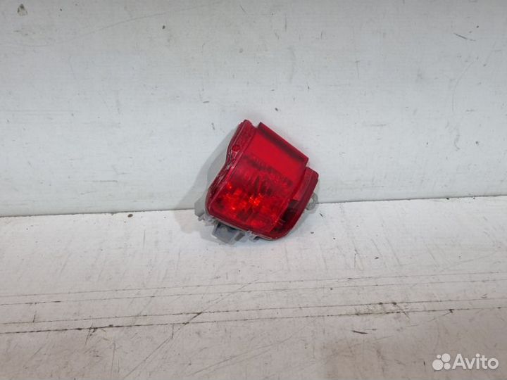 Фонарь противотуманный задний левый Toyota Land