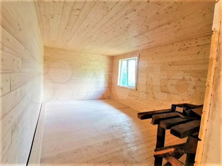 Дом 185,7 м² на участке 15,6 сот.