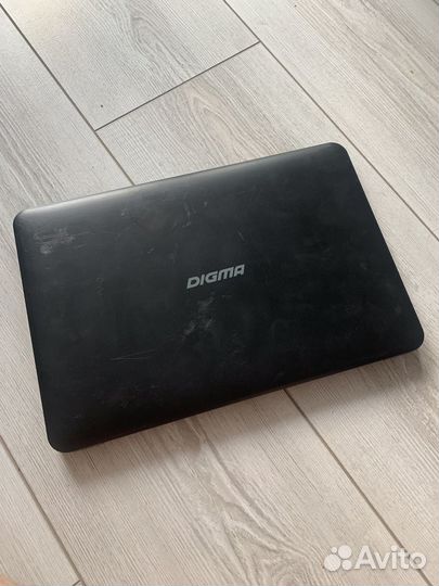 Нетбук Digma E210