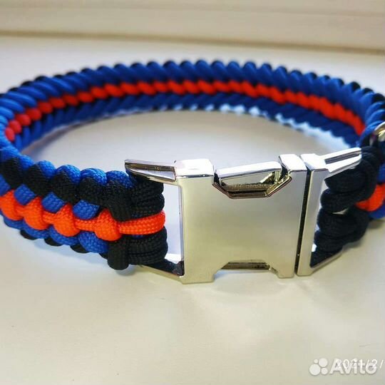 Ошейник из паракорда