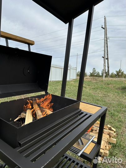 Мангал с крышей