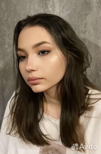 Модель на макияж