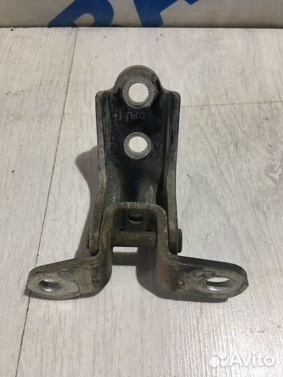 Петля двери KIA cerato 2 1.6 мт седан