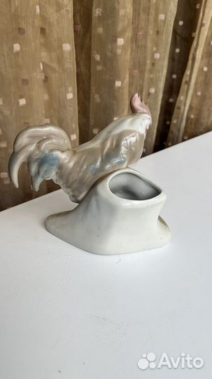 Статуэтка петушок