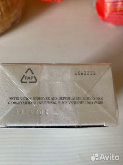 Giorgio armani оригинал