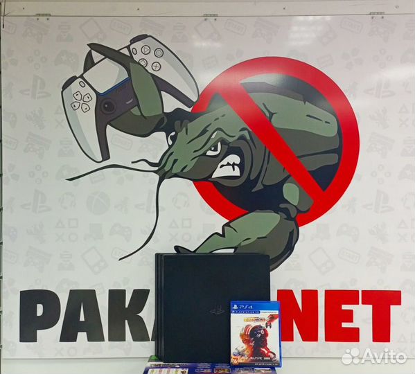 Sony PS 4 PRO + squadrons - Обмен