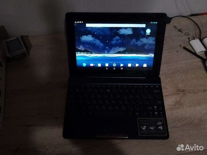 Планшет asus pad tf300t