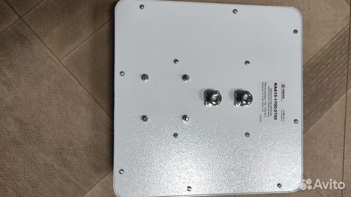 Панельная антенна Крокс кр-15 для интернета 3G-4G