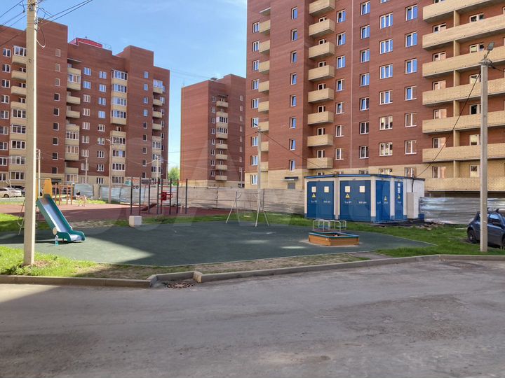 2-к. квартира, 52,6 м², 1/9 эт.