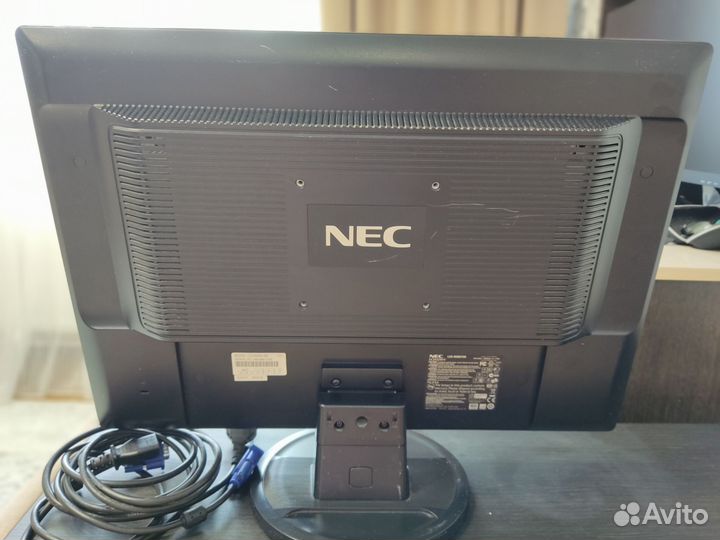Монитор NEC