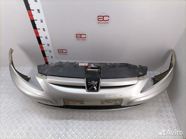 Бампер передний для Peugeot-Citroen 307 7401T4