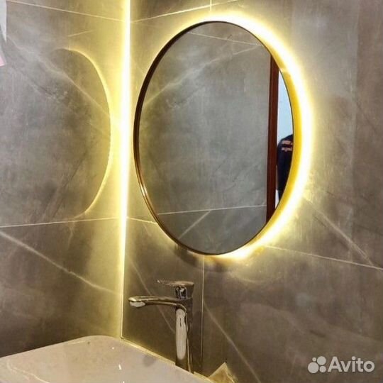 Зеркало круглое металическое с подсветкой