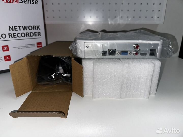 IP видеорегистратор Dahua DHI-NVR2108-I2
