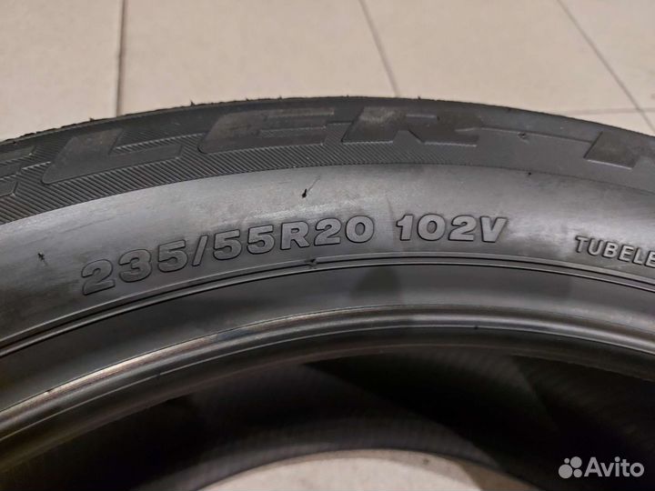 Bridgestone Dueler H/L 33A 235/55 R20 102V