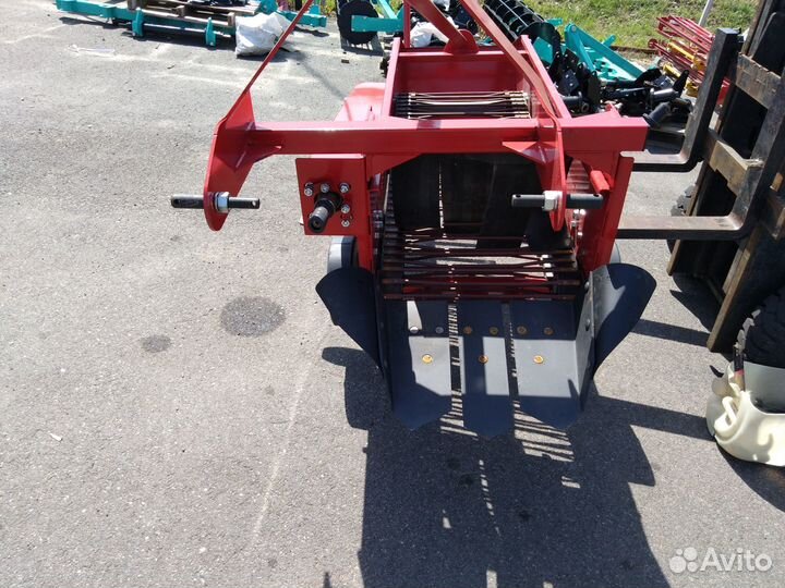 Копатель корнеплодов Wirax ZK-1, 2023