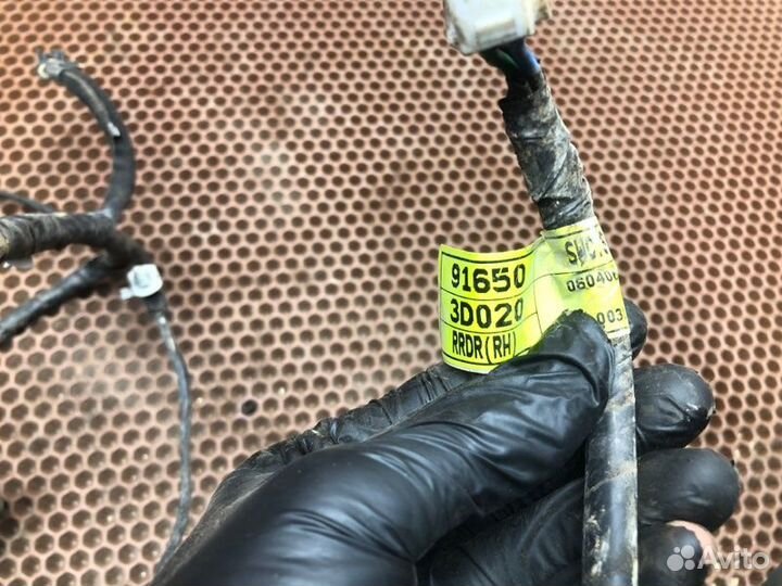 Жгут проводов двери задний правый Hyundai Sonata