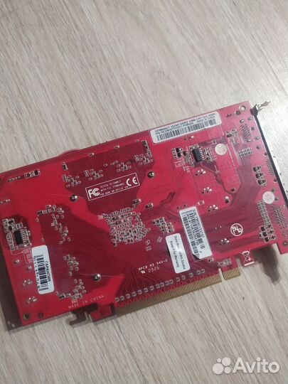 Видеокарта getorce 9600gt на 1gb