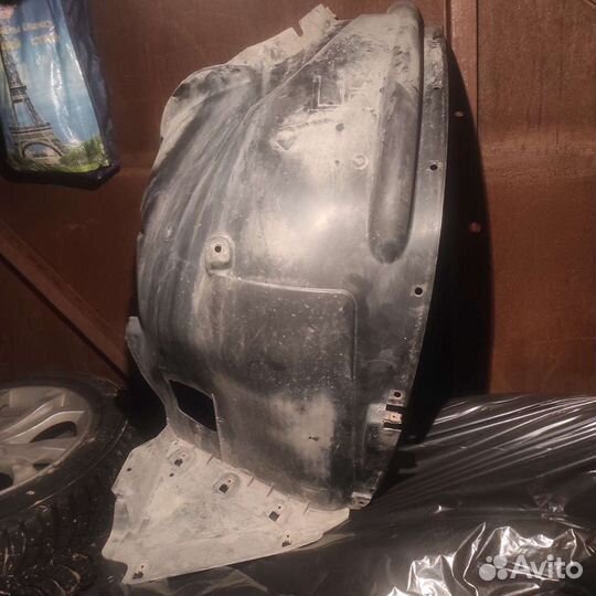 Локеры подкрылок