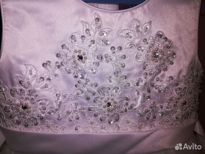 Продам Платья и перчатки