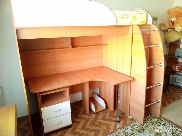 Кровать чердак