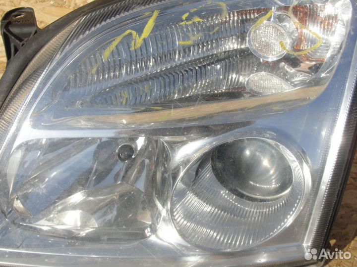 Фара левая Opel Signum