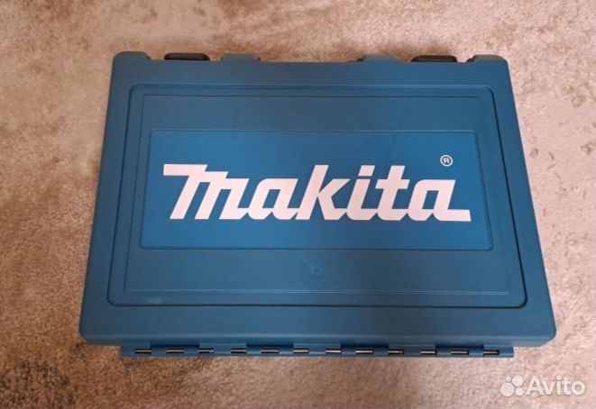 Перфоратор Makita HR 2470(оригинал)