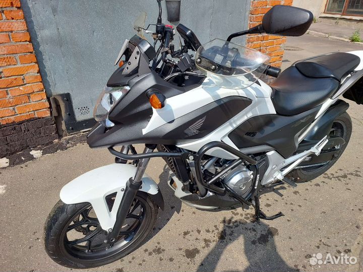 Мотоцикл Honda NC 700XD DCT