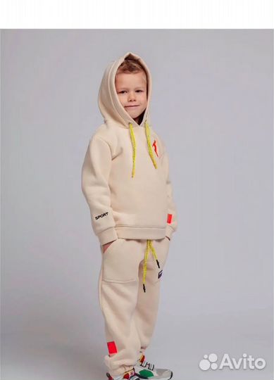 Костюм