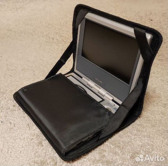 Портативный двд плеер Philips PET715 серебряный