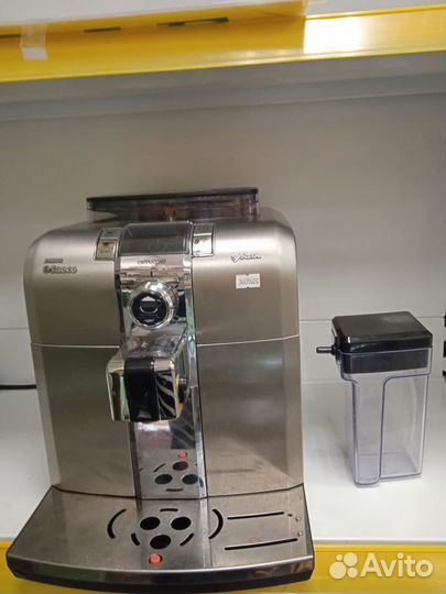 Кофемашина Saeco Syntia (Италия)