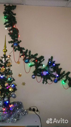 Новогодняя растяжка, венок с подсвечниками