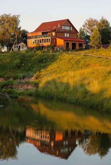 Дом 406,4 м² на участке 15 сот.