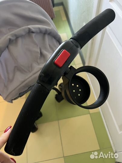 Трехколесный велосипед с родительской ручкой