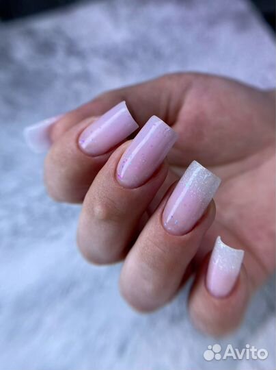 Наращивание ногтей