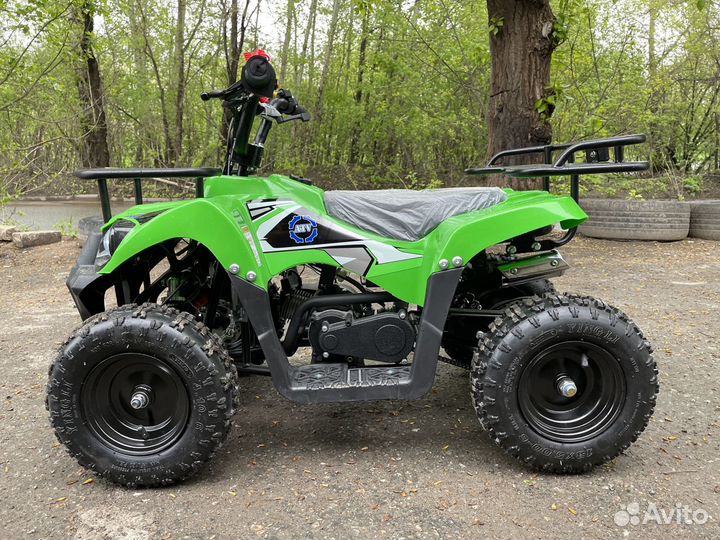 Квадроцикл детский бензиновый со стартером