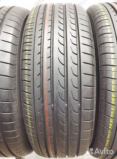 Yokohama BluEarth RV-02 205/60 R16 92H