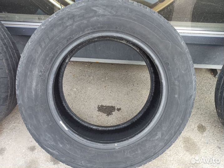 Bridgestone Dueler H/P 215/65 R16 98H