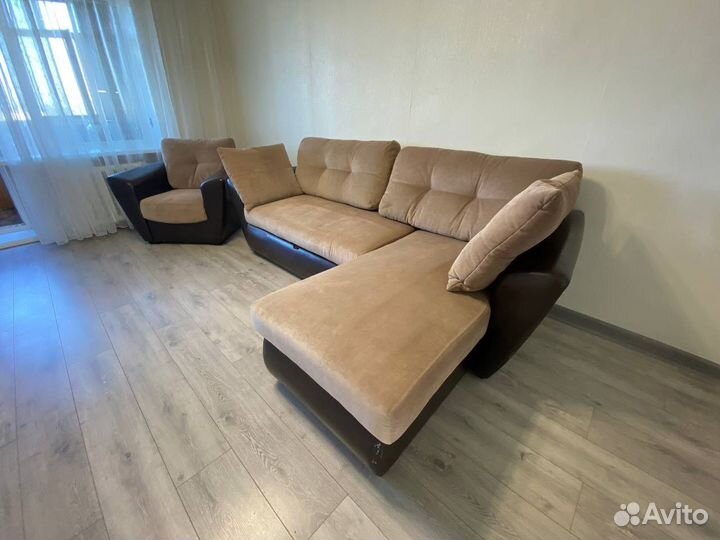 Диван угловой