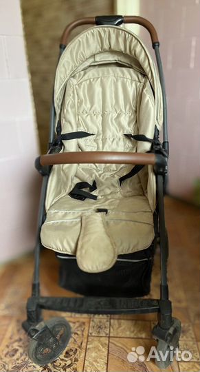 Прогулочная коляска corol