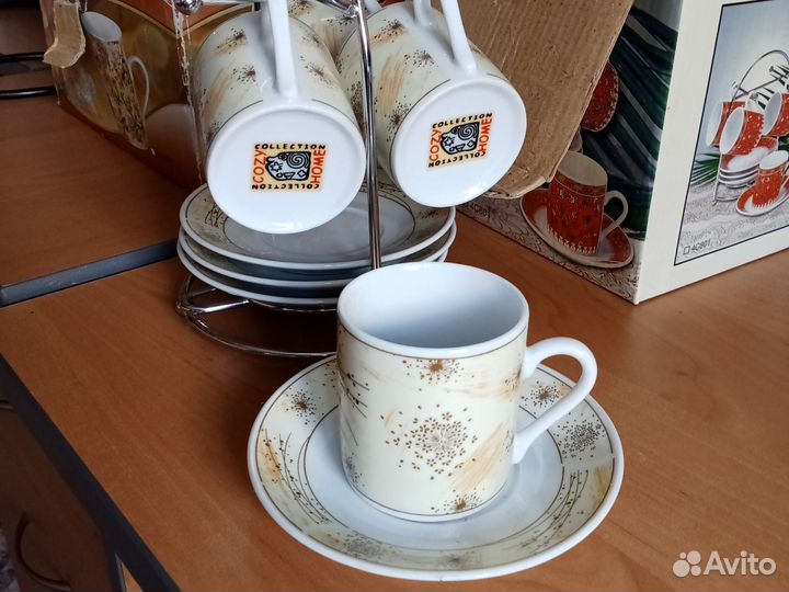 Кружки чайные и кофейный сервиз