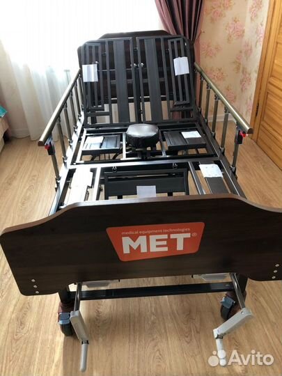 Кровать медицинская MET kardo